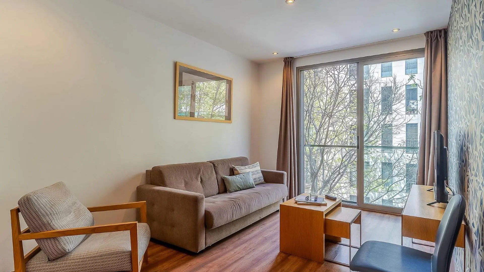 Ab Sagrada Familia Premium Daire Barselona