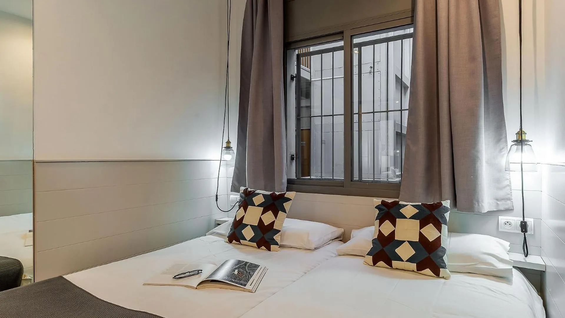 Ab Sagrada Familia Premium Daire Barselona İspanya