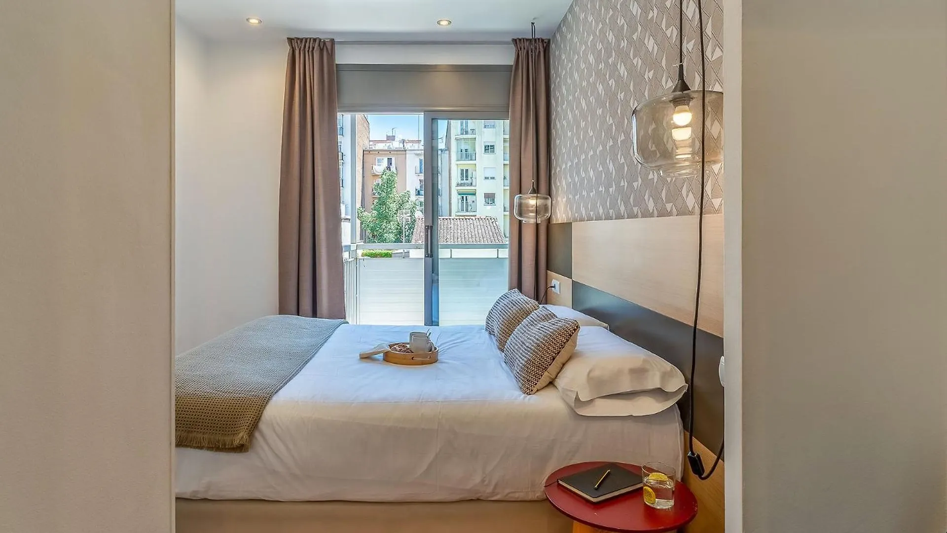 Ab Sagrada Familia Premium Daire Barselona
