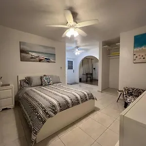 playa-y-campo-studio.top-hotels-puertorico.com/