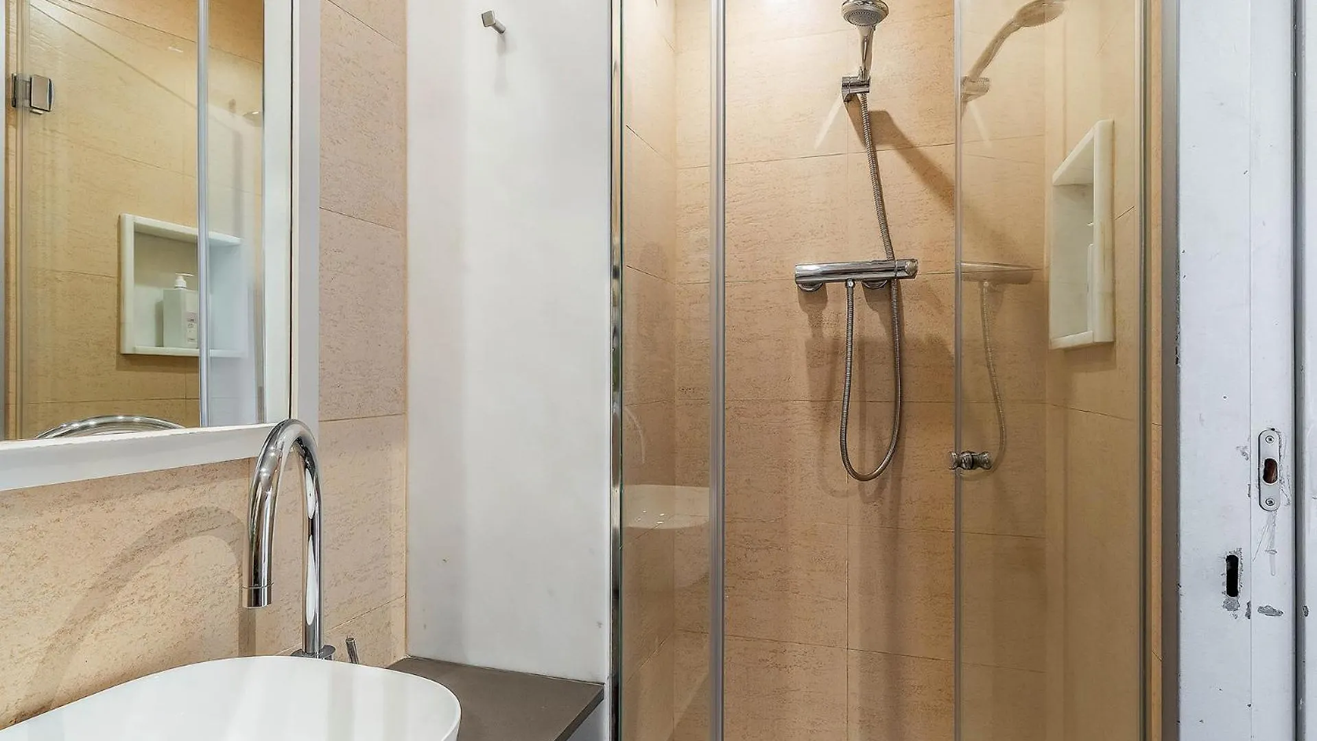 Apartamento AB Sagrada Familia Premium Barcelona España